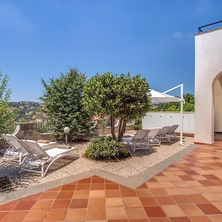 Villa La Luce 5 Bedrooms In The Town Center