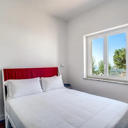 La Luce 5 Bedrooms In The Town Center Massa Lubrense