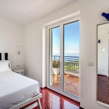 Villa La Luce 5 Bedrooms In The Town Center *