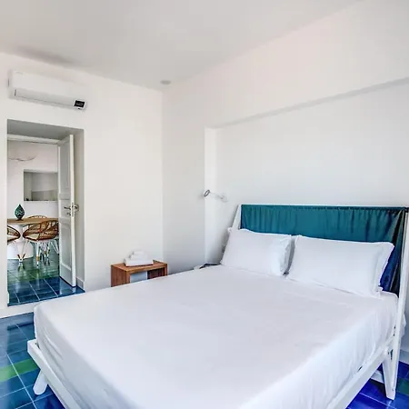 La Luce 5 Bedrooms In The Town Center Massa Lubrense
