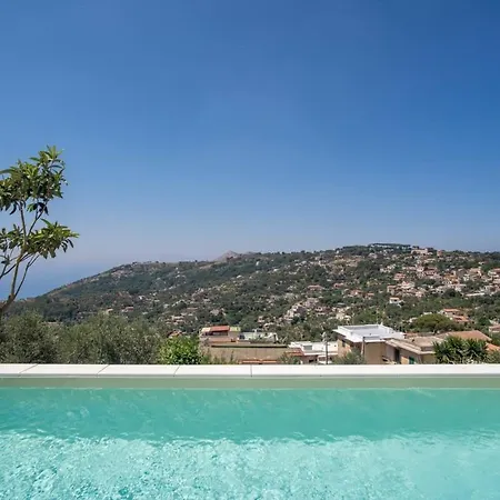 La Luce 5 Bedrooms In The Town Center Massa Lubrense