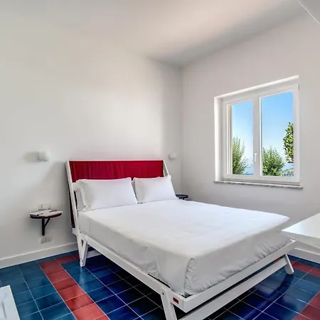 Villa La Luce 5 Bedrooms In The Town Center *
