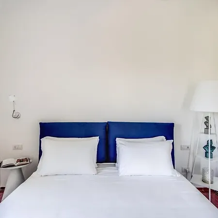 Villa La Luce 5 Bedrooms In The Town Center