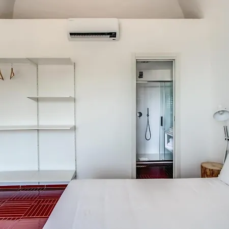 La Luce 5 Bedrooms In The Town Center
