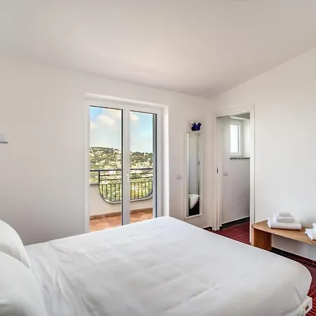La Luce 5 Bedrooms In The Town Center Villa